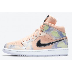 Air Jordan 1 Mid SE WMNS "P(Her)spective" Washed Coral/Chrome-Light Whistle CW6008-600 per Uomo e Donna
